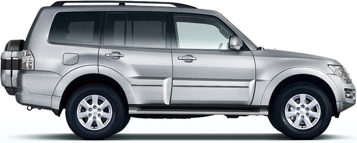 New Mitsubishi Pajero Left Hand Drive body color: Cool Silver Metallic