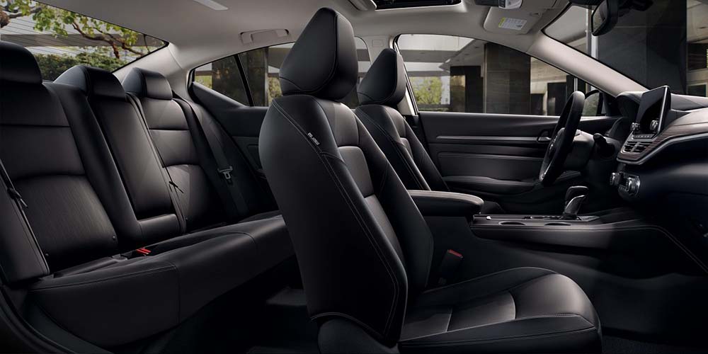 New Nissan Altima Left Hand Drive photo: Interior view image