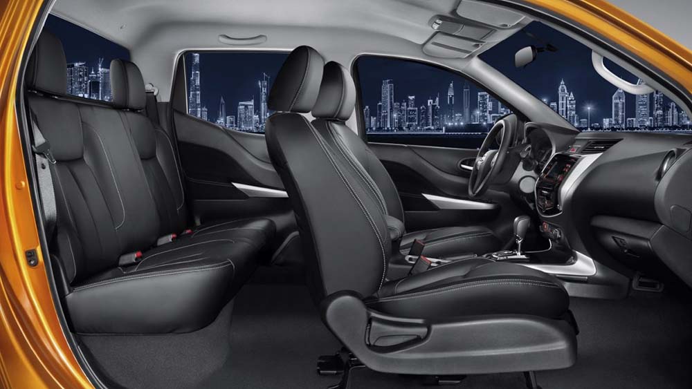New Nissan Navara Left Hand Drive photo: Interior view image