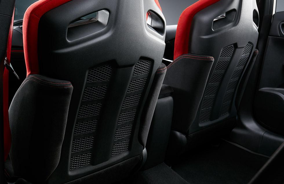 New Honda Civic Type R photo: Front Seat back view
