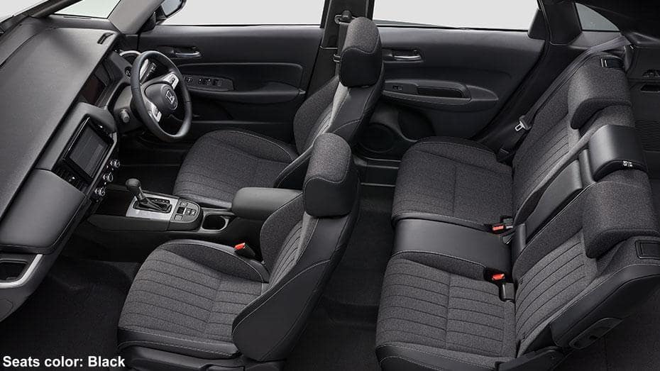 New Honda Fit e-HEV photo: Interior view image (Black)