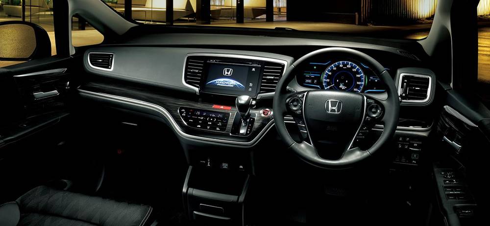 New Honda Odyssey Hybrid picture: Cockpit view