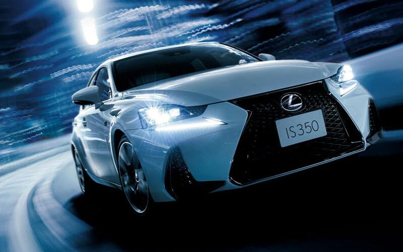 New Lexus IS350 photo: Front view image 2