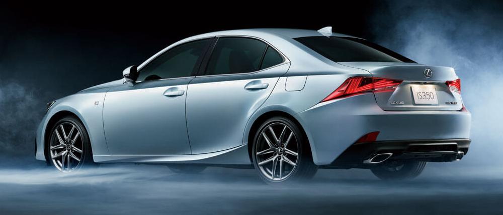 New Lexus IS350 photo: Rear view image 2