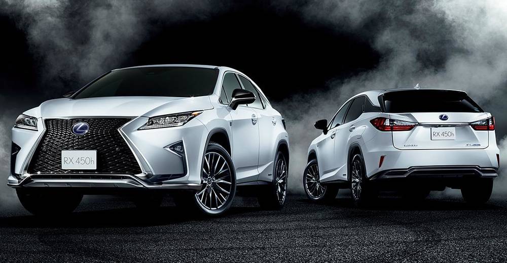 New Lexus RX450h picture: Front and Rear photo