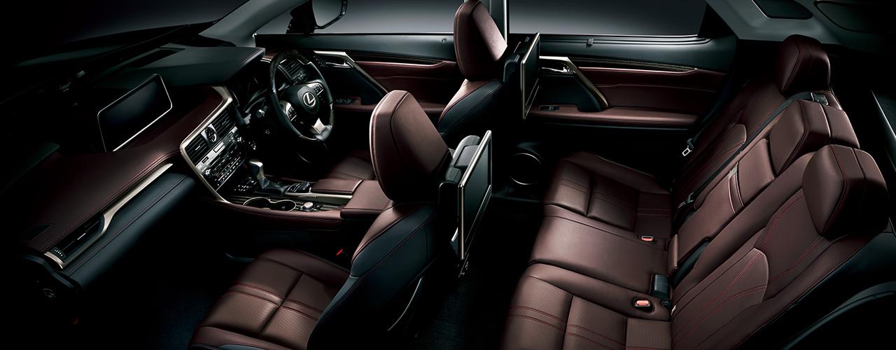 New Lexus RX450h picture: Interior photo