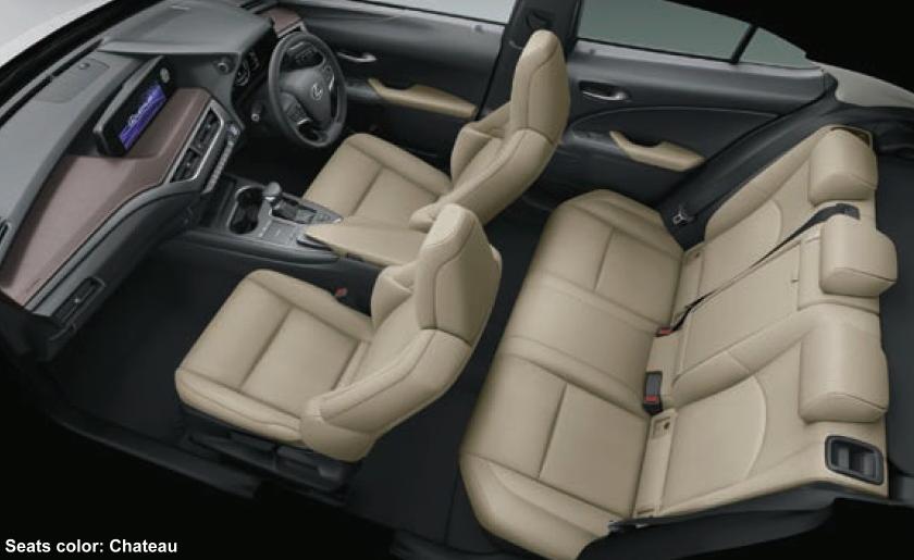New Lexus UX250h Interior photo: CHATEAU