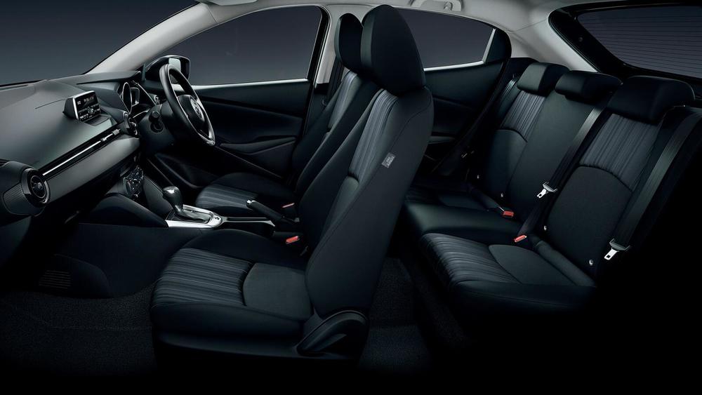 New Mazda Demio photo: Interior view