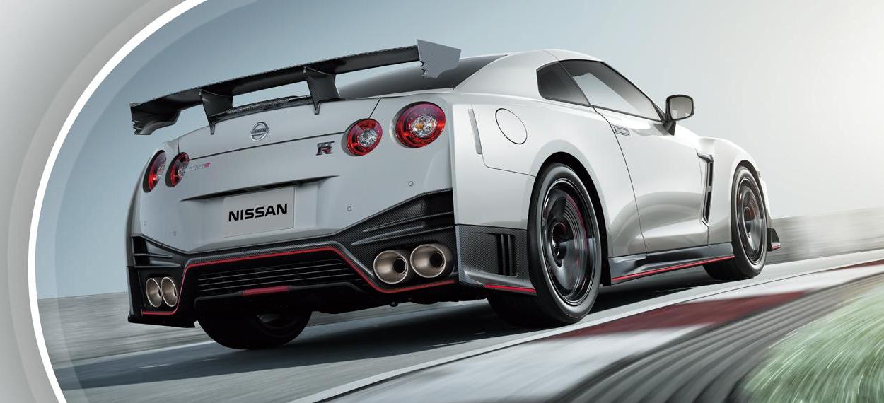 New Nissan GTR Nismo photo: Back (Rear) view 1