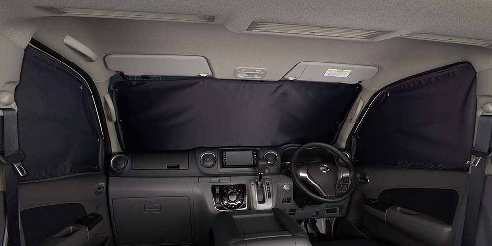 New Nissan NV350 Caravan Multi Purpose Van Extra Option: Navigation System US$ 3,200