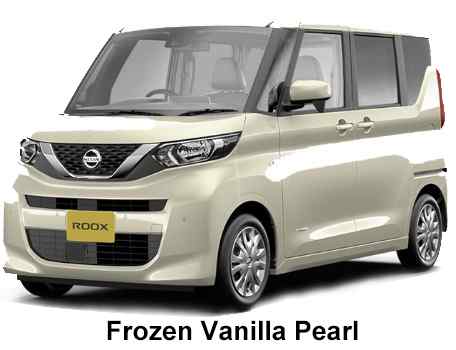 Nissan Roox Color: Frozen Vanilla Pearl
