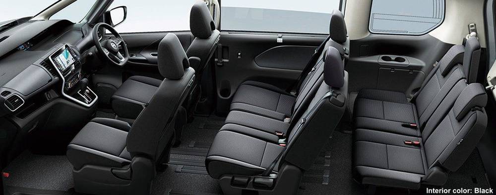 New Nissan Serena interior photo: BLACK