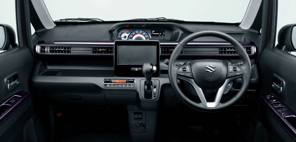 New Suzuki Wagon R Stingray Hybrid photo: Cockpit view image