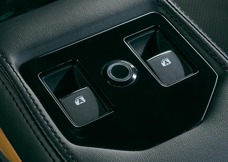 New Toyota Alphard Royal Lounge photo: Power Window Buttons