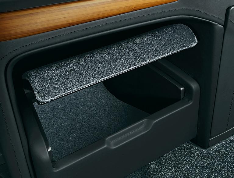 New Toyota Alphard Royal Lounge photo: Rear Storage Box (Open)