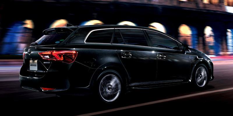 New Toyota Avensis Wagon photo: Rear picture, Back image 2