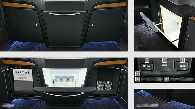 New Toyota Vellfire Royal Lounge picture: Back interior