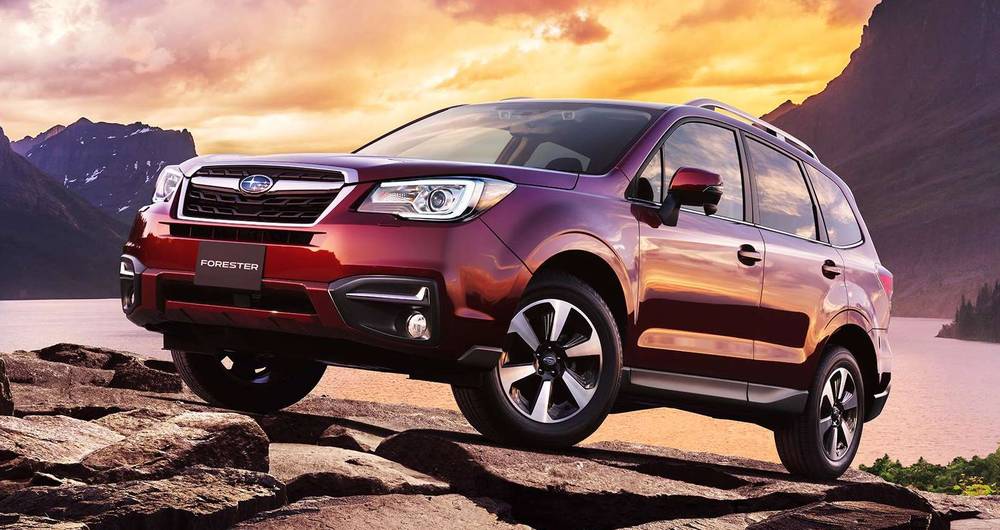 New Subaru Forester photo: Front view 3