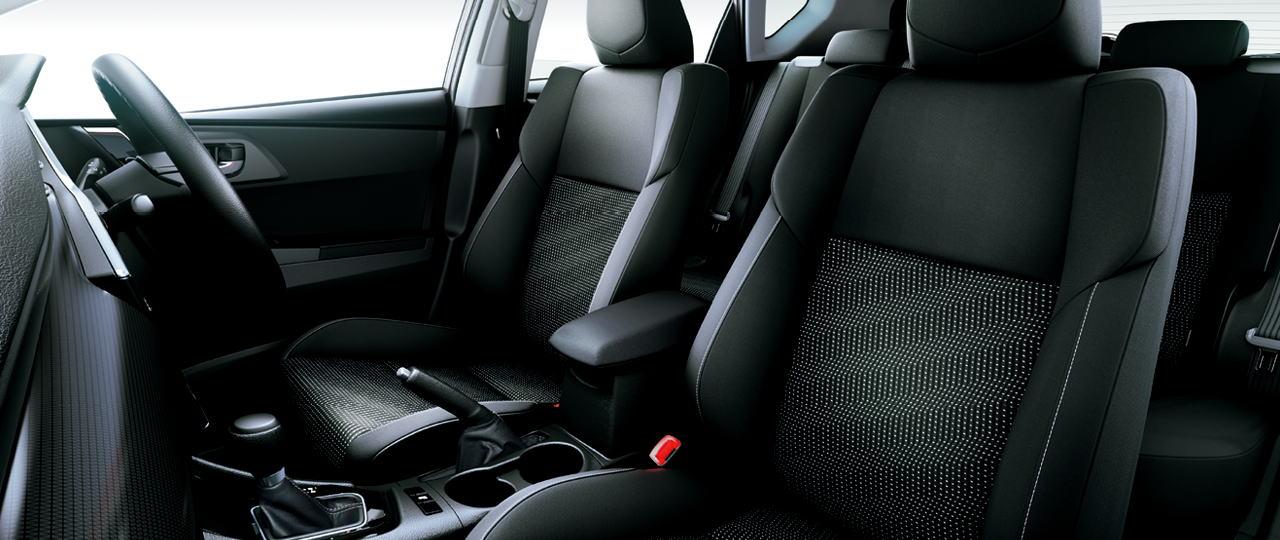 New Toyota Auris Picture: interior view