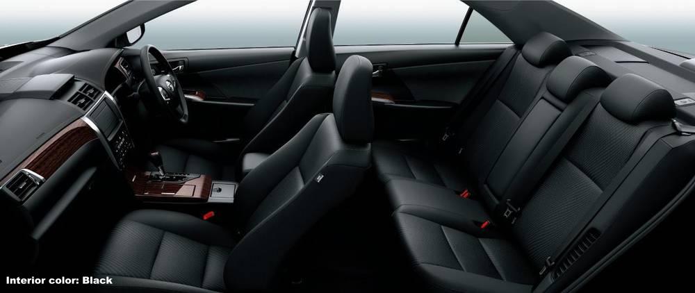 New Toyota Camry pictures: Interior view (Black)
