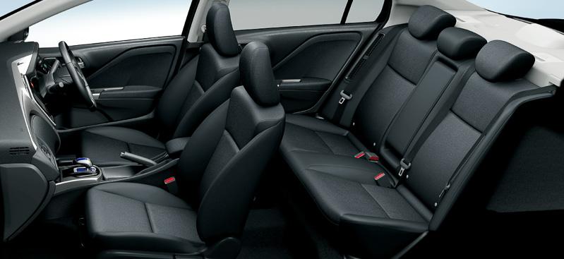 New Honda Grace Hybrid Picture: Interior Photo
