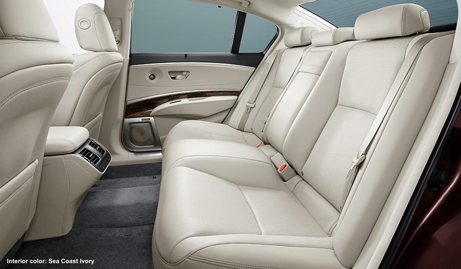 New Honda Legend Picture: Interior Rear Photo