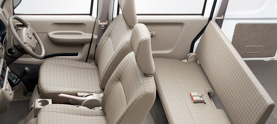 New Mitsubishi Minicab Van Picture: Interior Photo