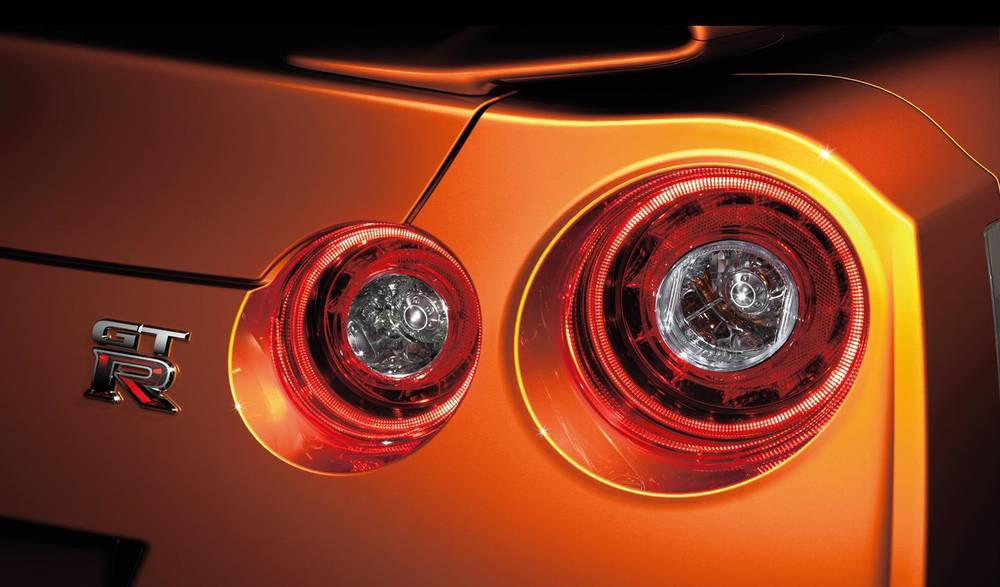 New Nissan GTR photo: Tail Light view