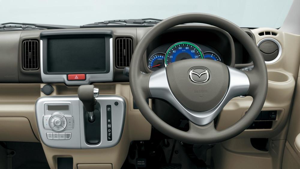 New Mazda Scrum Wagon photo: Cockpit image