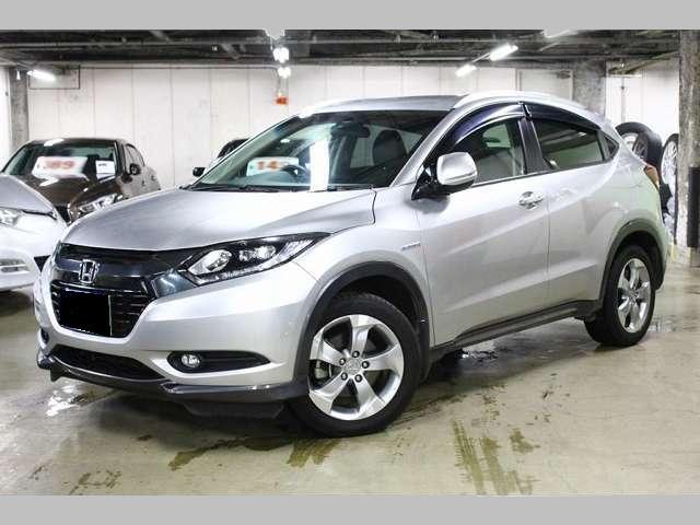 Used Honda Vezel 2014 Model Silver color picture: Front view