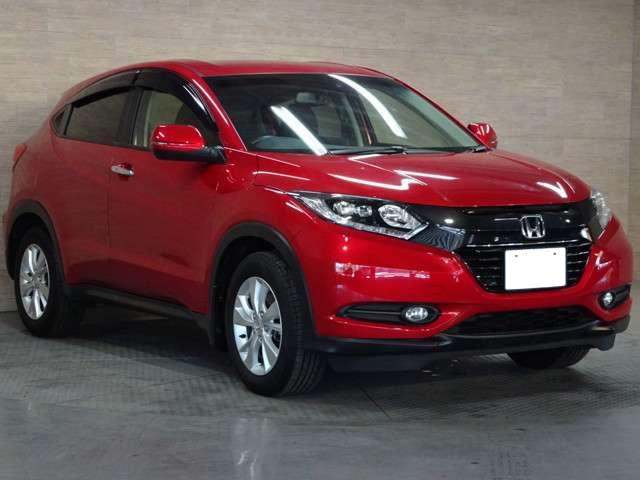 Used Honda Vezel 2016 Model Red color picture: Front view