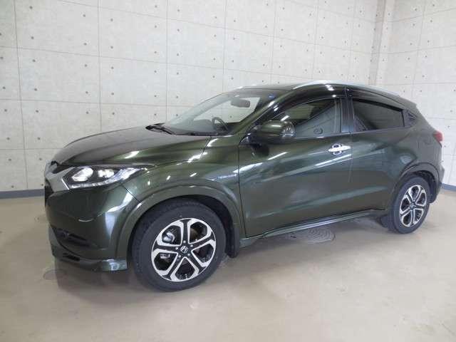 Used Honda Vezel Hybrid 2014 Model Green color picture: Front view
