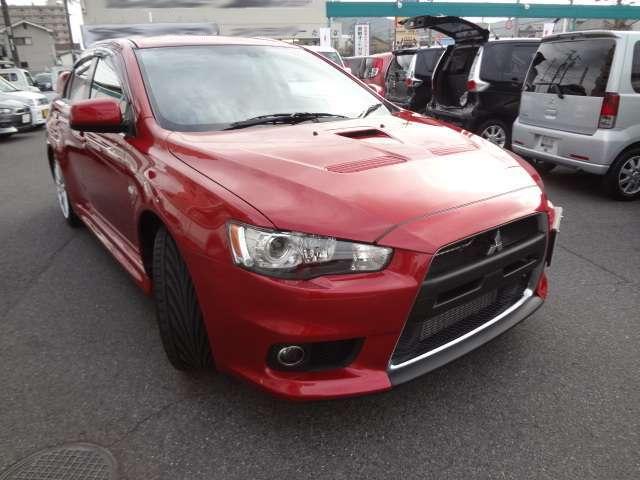 Photo: Used Mitsubishi Lancer Evolution-10, 2011 Model, Red color, Front view