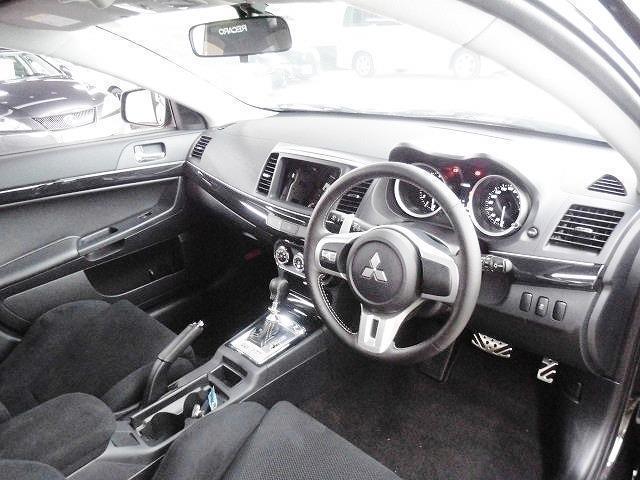Photo: Used Mitsubishi Lancer Evolution-10, 2012 Model, Black color, Interior view