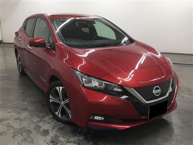 Used Nissan Leaf Wine Red body color 2017 model photo: Front view