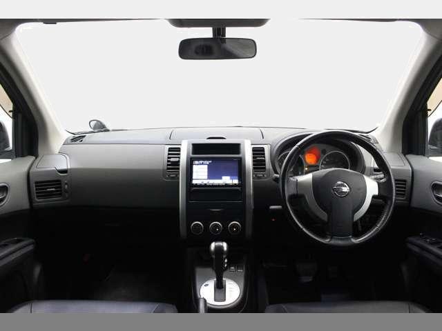 Used Nissan X-Trail 2009 Model Black color photo:  Interior view image