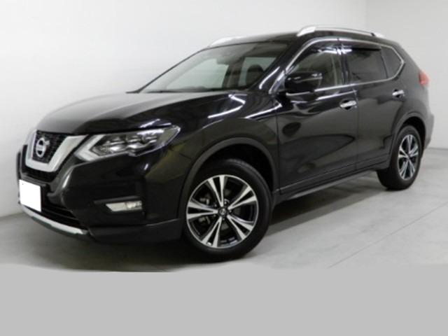 Used Nissan X-Trail 2017 Model Black color photo:  Front view image