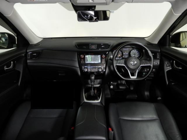 Used Nissan X-Trail 2017 Model Black color photo:  Interior view image