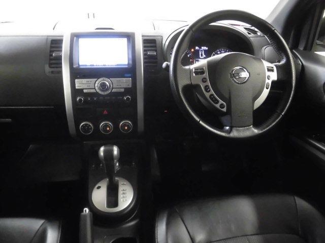 Used Nissan X-Trail 2012 Model Wine Red color photo:  Interior view image