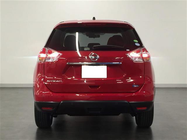 Used Nissan X-Trail 2017 Model Wine Red color photo:  Back view image