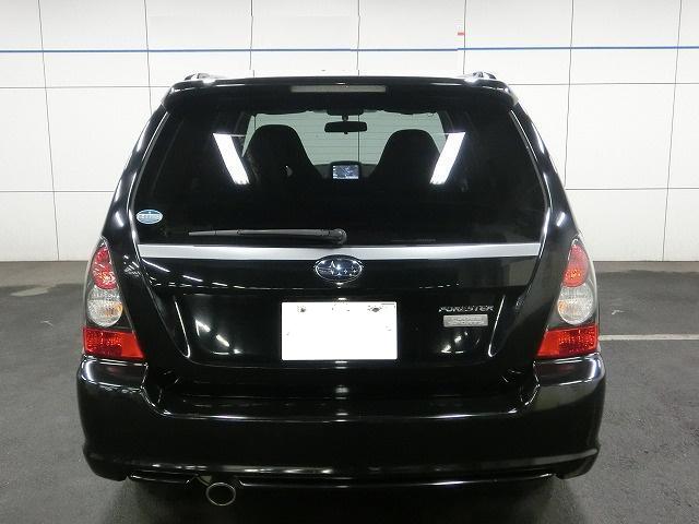 Used Subaru Forester 2006 Model Black body color photo: Back view