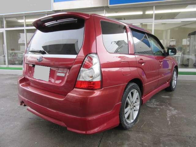 Used Subaru Forester 2006 Model Red body color photo: Back view