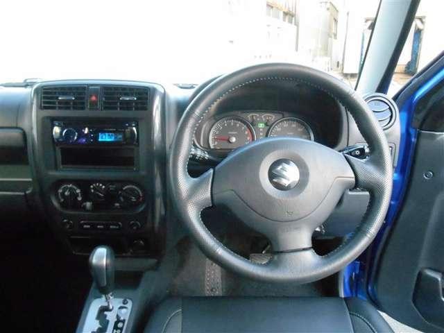 Used Suzuki Jimny, Cross Adventure, Automatic Transmission, 2010 Model, Blue color photo: interior view