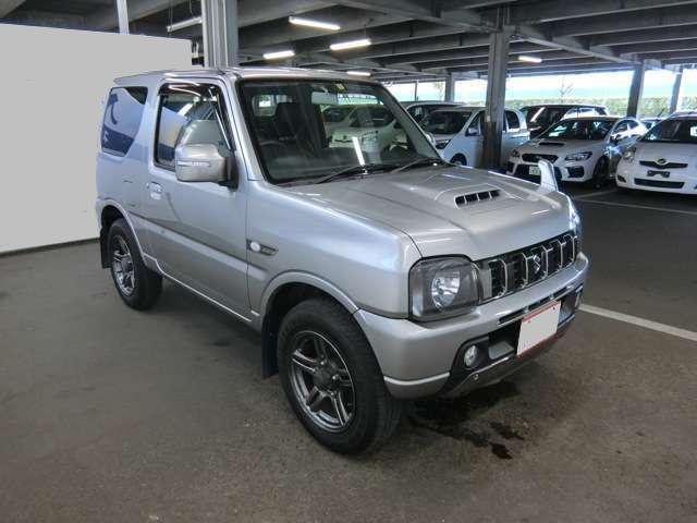 Used Suzuki Jimny, Land Venture, Automatic Transmission, 2015 Model, Silver color photo: Front view
