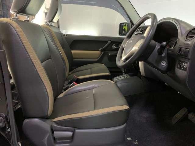 Used Suzuki Jimny, Land Venture, Automatic Transmission, 2016 Model, Black color photo: interior view