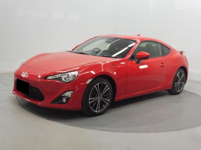Used Toyota 86 Red body color 2016 model photo: Front view