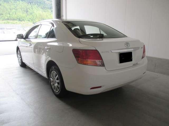 Used Toyota Allion 2008 Model White Pearl color picture: Back view