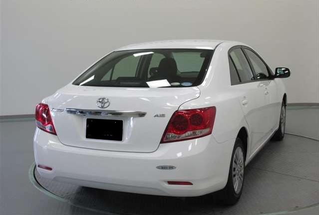 Used Toyota Allion 2012 Model White Pearl color picture: Back view