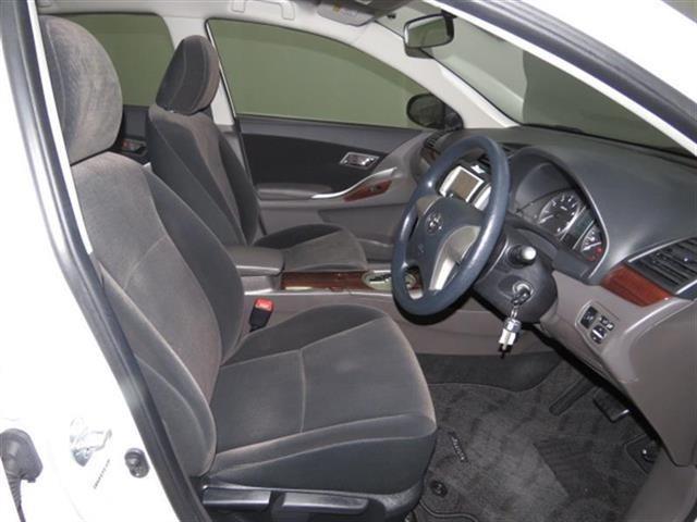 Used Toyota Allion 2013 Model White Pearl color picture: Interior view