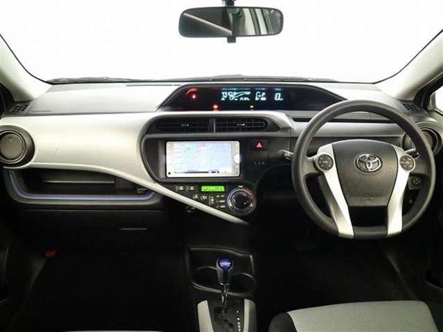 Toyota Aqua used car 2014 model Pearl White color photo: Cockpit view (Driver view)